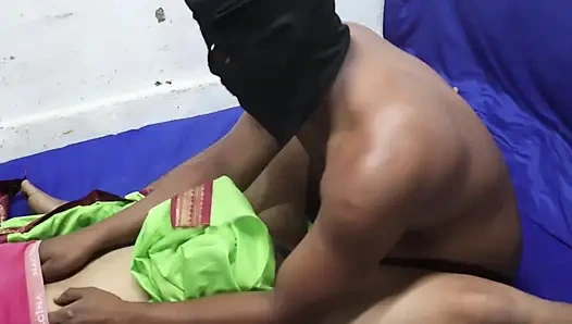 Saloni bhabhi holi special hot hindi tallk