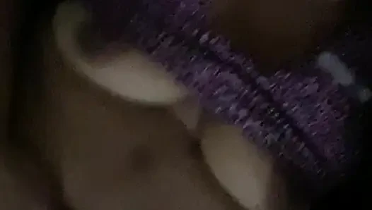 I need this pretty clit rubbed and kissed on