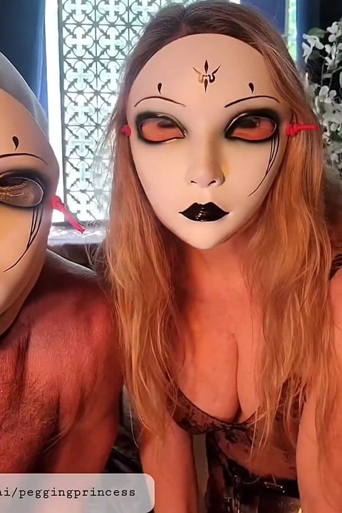 Extreme Anal Destruction Goddess Peggingprincess Breeds Slut with Mrhankeystoys Wade Xl Strapon
