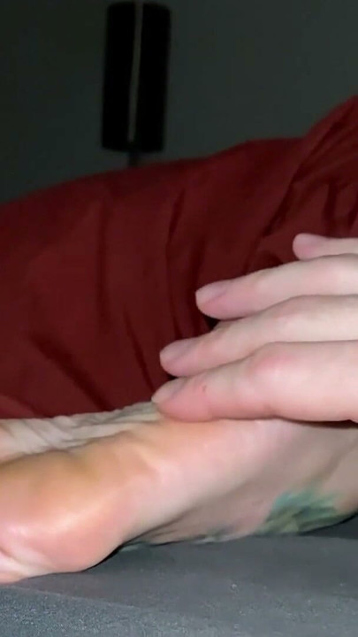 Assistant Mouth Fucks & Sensually Tickles Gwen's Soft Soles After a Rough Day | Clip 2