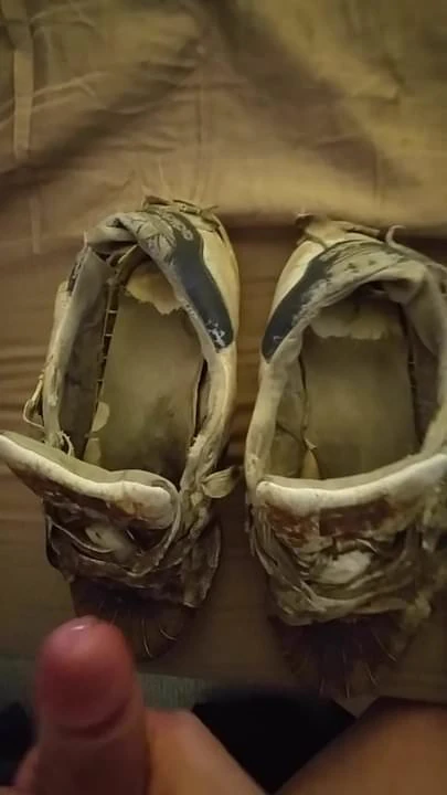 Cumming trashed adidas