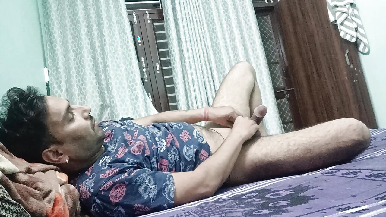 Indian desi police officer get sucked and shower with neighbour and army officer
