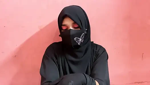 Sexy girl is come to my house for hard fucking