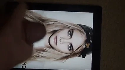cara delevingne haraç