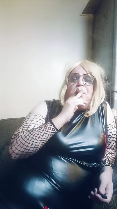 BBW TV vorbește despre cum și-a pierdut diferitele virginități