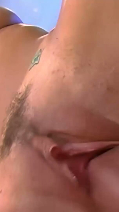Kitchen fuck with extremely horny Ami slut | Clip 2