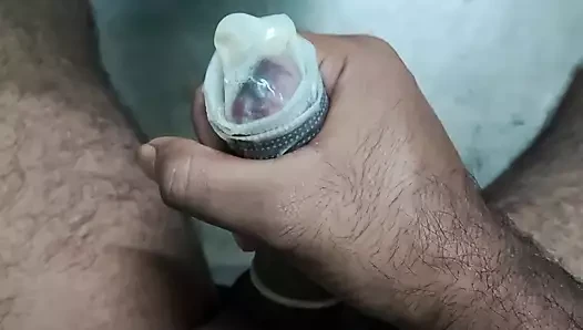 condom_ mastürbasyona boşalma