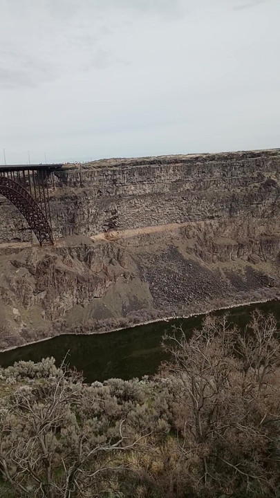Perrinne bridge