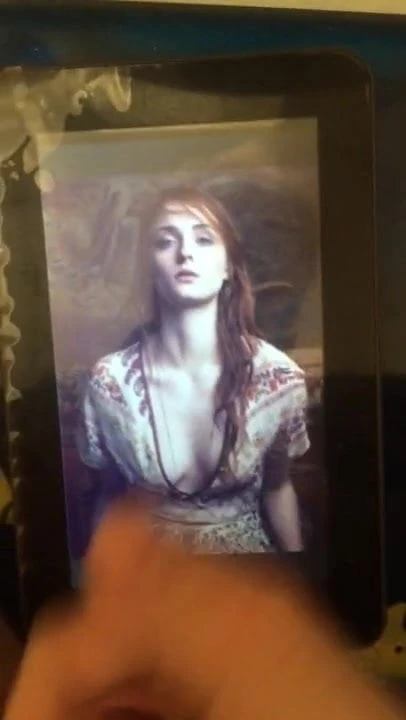 Sophie Turner, cumtribute