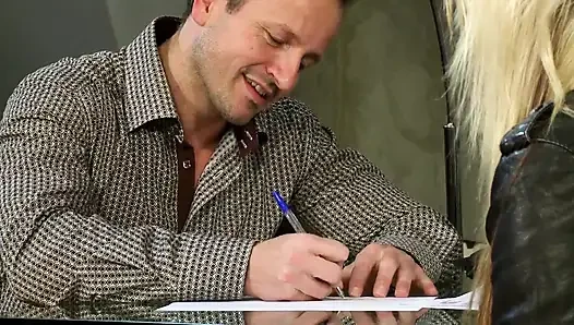 Nasse geile blonde ungarische schlampe reitet meinen harten schwanz vol. 1