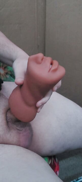 Chơi với con cặc nhỏ của tôi cho đến khi tôi xuất tinh