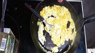 xH_Handy_Mein Preenchendo a bexiga com ovos a partir de 05.01.22