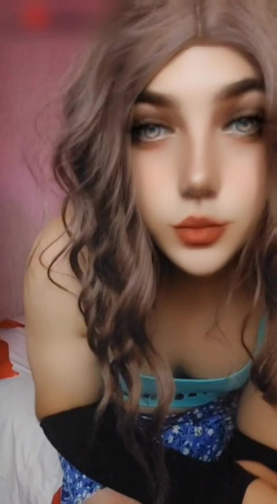 Youtube'da Kitty_Cross