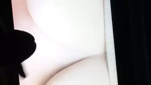 Cum üzerinde benim karısı büyük titties