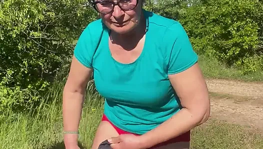 Frau O Outdoor-anal Teil 2!!
