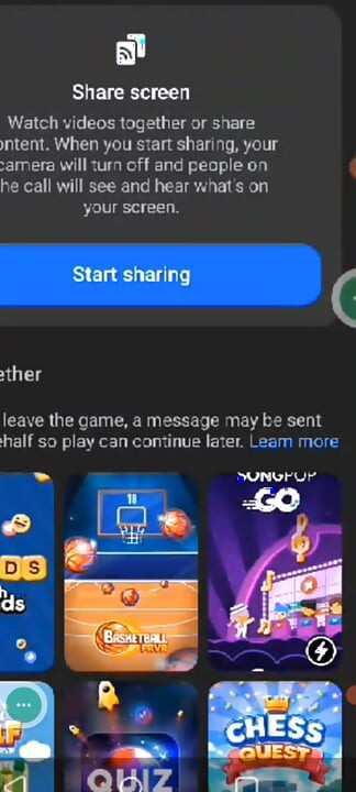 Assy wil mijn sperma inslikken tijdens een videogesprek