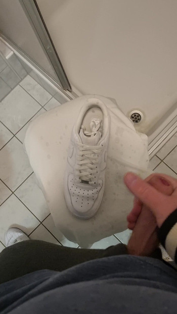 Nike Air Force One mess up💦