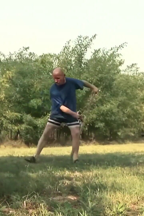 The Fat Girl Fucked Well by a Big Cock on the Meadow