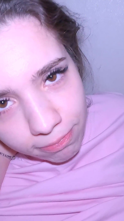 Stepsister Fights Boredom with Her Pussy