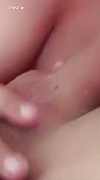 بلوجاب خوشمزه با مکیدن بیضه‌ها