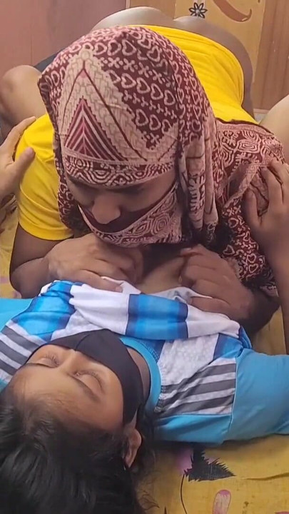 Viral sexy video with a stepcousin (Bangladesh, Argentina, Brazil) | Clip 1