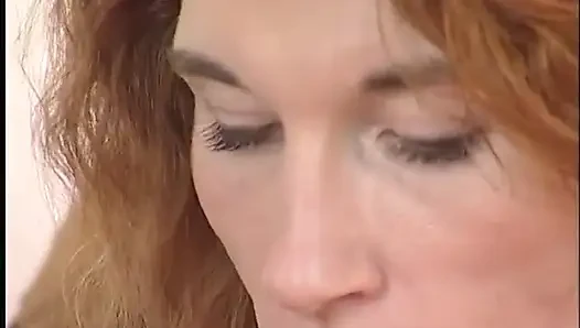 Pelacur bertato masturbasi