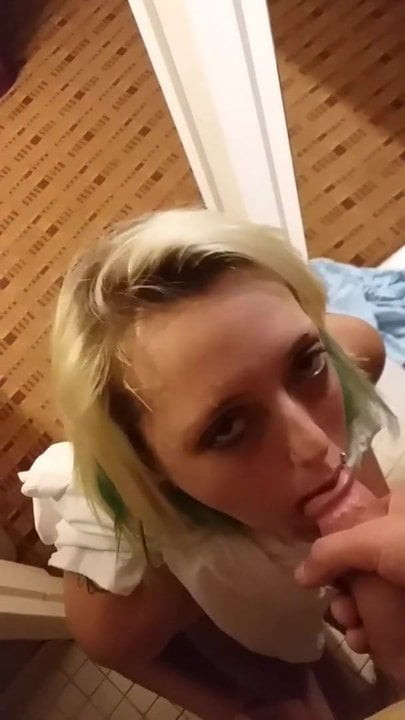 Taylor loves sucking dick
