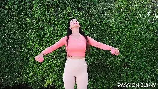 Workout with Passionbunny - Day 4 - Shoulders