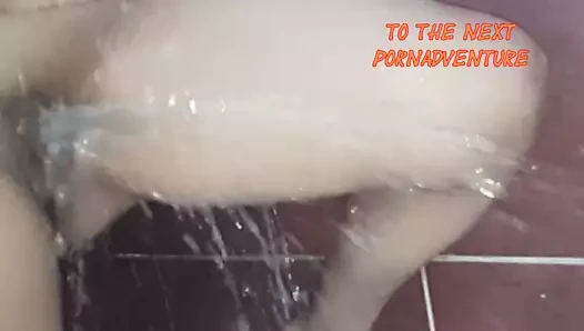 Squirt shower