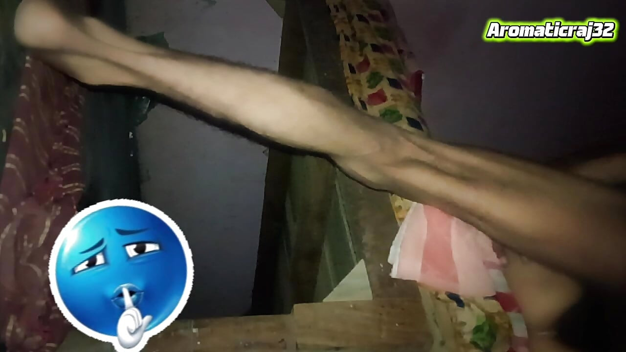 मेरी भारतीय कमसिन को आधी रात को लंड चाहिए