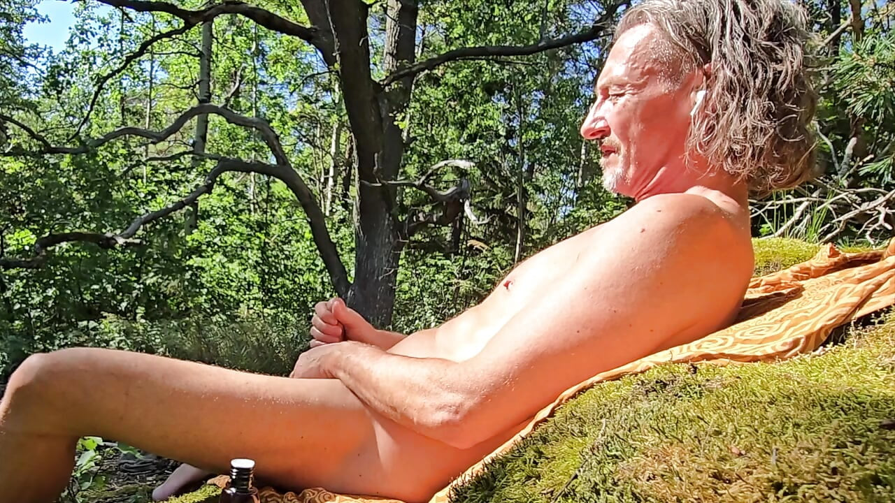 - Somatic Eros - Public Edging in the Forrest