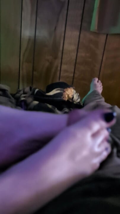 Blow Jobs, BIG Dildo i zakończenie footjob!