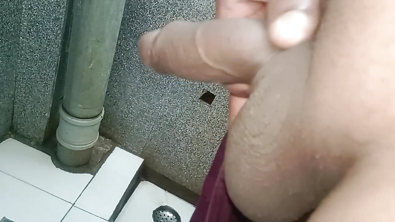 Desi boy musterbate