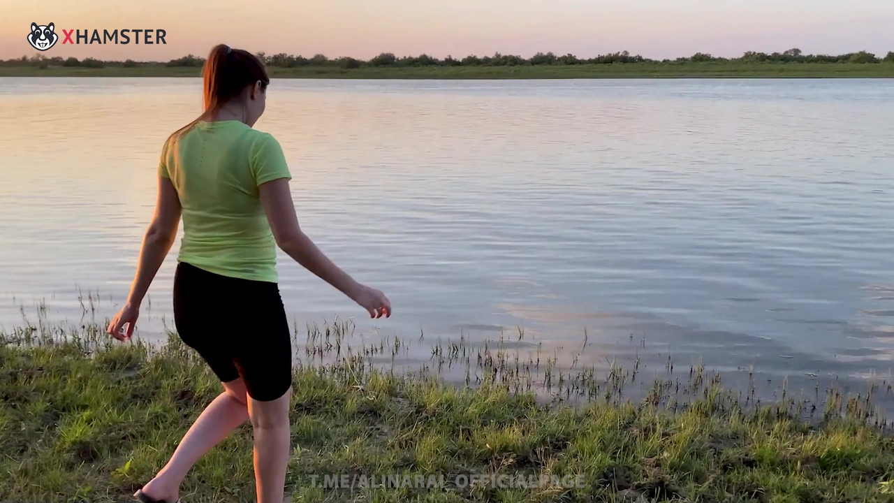 - 学习如何钓鱼。继母教继子钓鱼等等