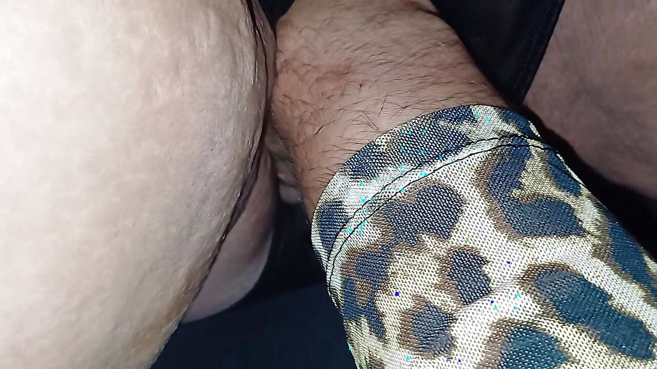 Sissy LeoGoth playing and fisting Mistress LeoGoth very deep