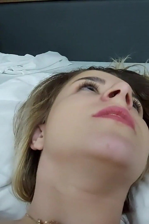 Princess Izabela Face Farting Surprise