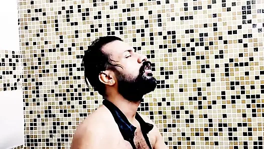 Дези пара пошла в пятизвездочный отель и жестко трахается в Jacujji