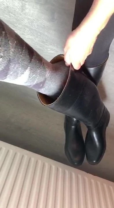 玩 aigle 盛装舞步马靴