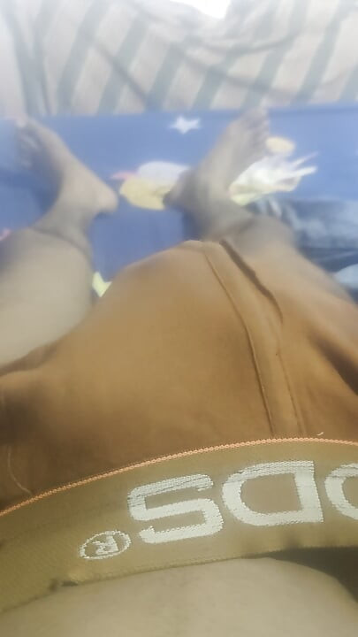 Step Stepsister Is Holding My Penis in Her Hand and Shaking It