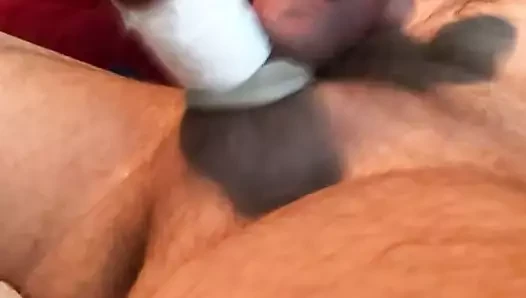 Sikilen taşaklar