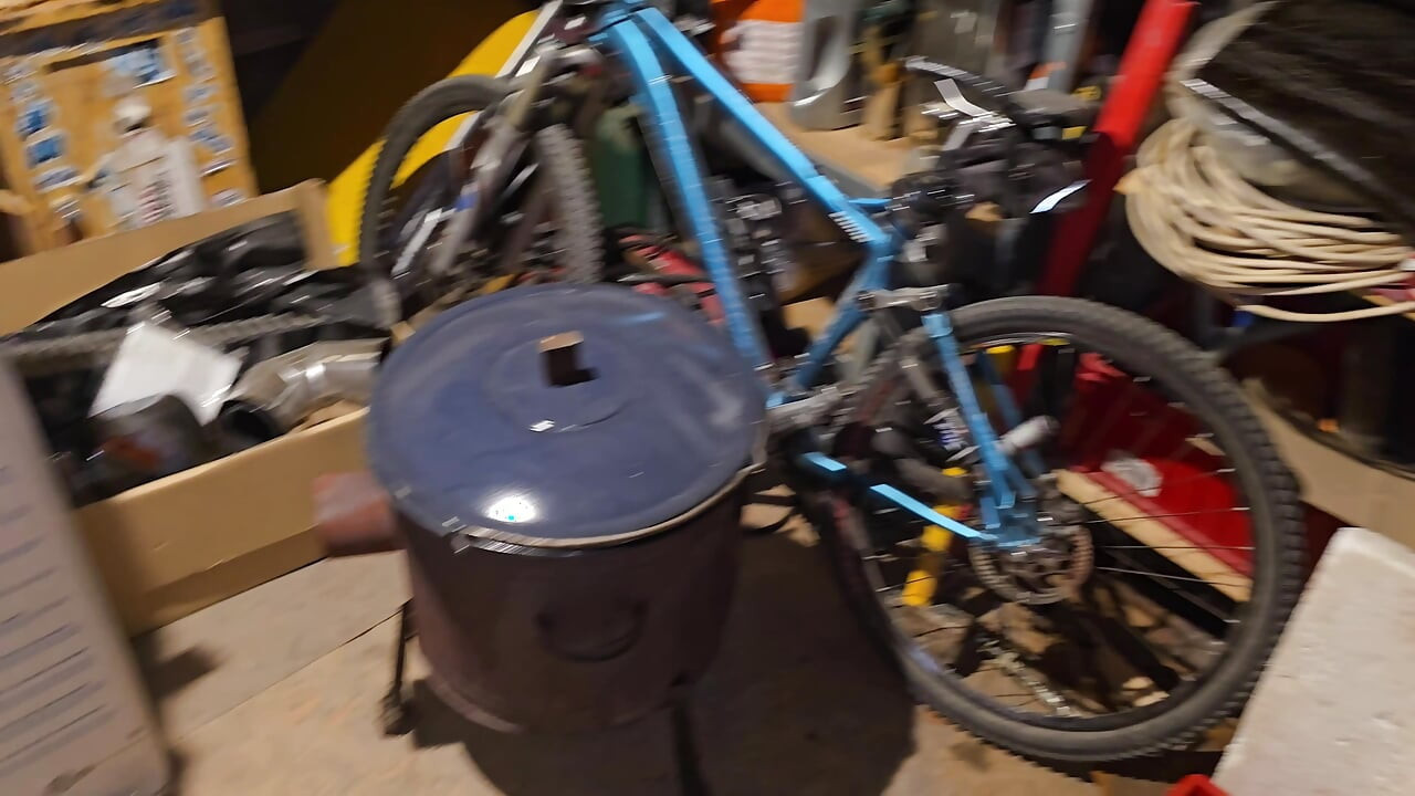 My Chubby Wife Gave Me a Risky Blowjob in Our Friend's Garage While He Was in the House