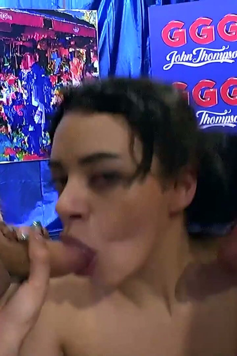 Sperma Latina Takes Extreme Bukkake Gangbang