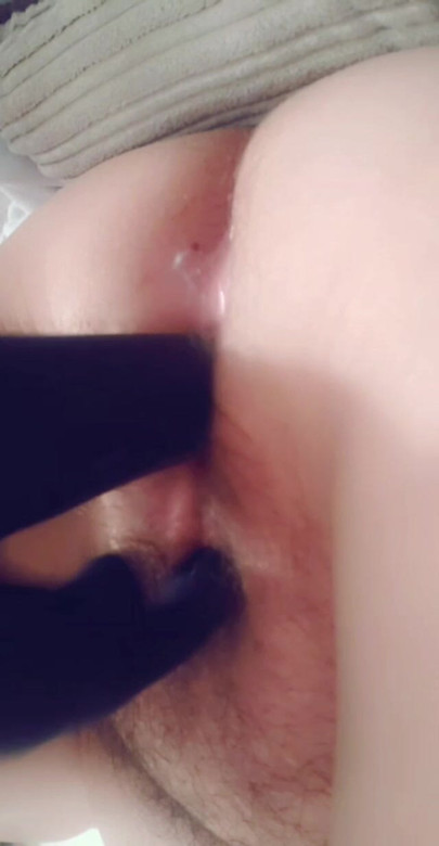 BBW hungry for someone to fill her pussy