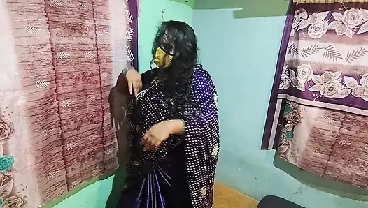 Sex bhabhi, heißer tanz für liebhaber und sie verschenkt ihrer muschi