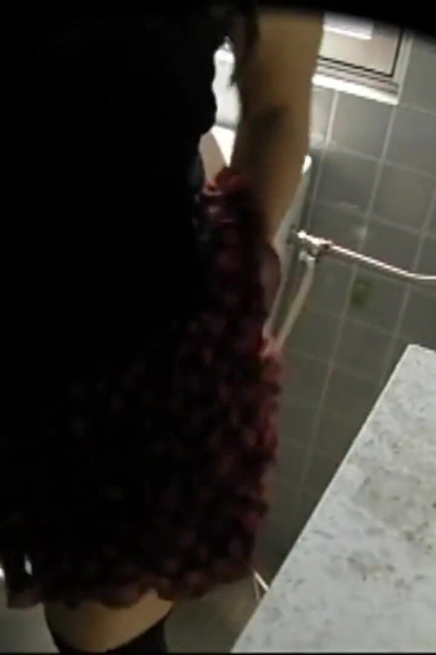 Stuck up Older Women - Toilet Masturbation Collection of 25 - Ep19