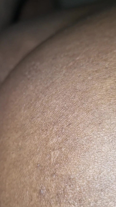 Oženjen čovek jebe moje nevino dupe | Klip 1