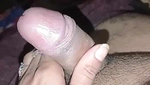 Desi bhabhi bermain dengan kontol