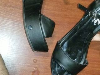 Knull och sperma i mina moster kilar sandaler