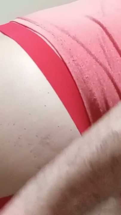My ass wants cock and I'm hot waiting for it on all fours. | Clip 1