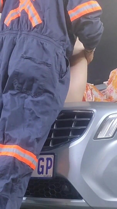Jaw-dropping moment from "My wife likes to film herself fucking ranfom guys when im at work"